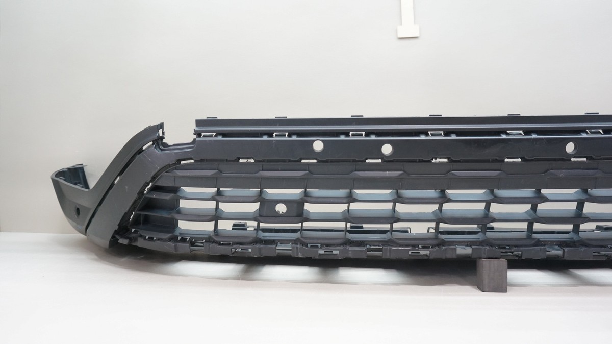 80784→38500 2020-2023 VOLKSWAGEN ATLAS FRONT LOWER BUMPER COVER VALANCE OEM