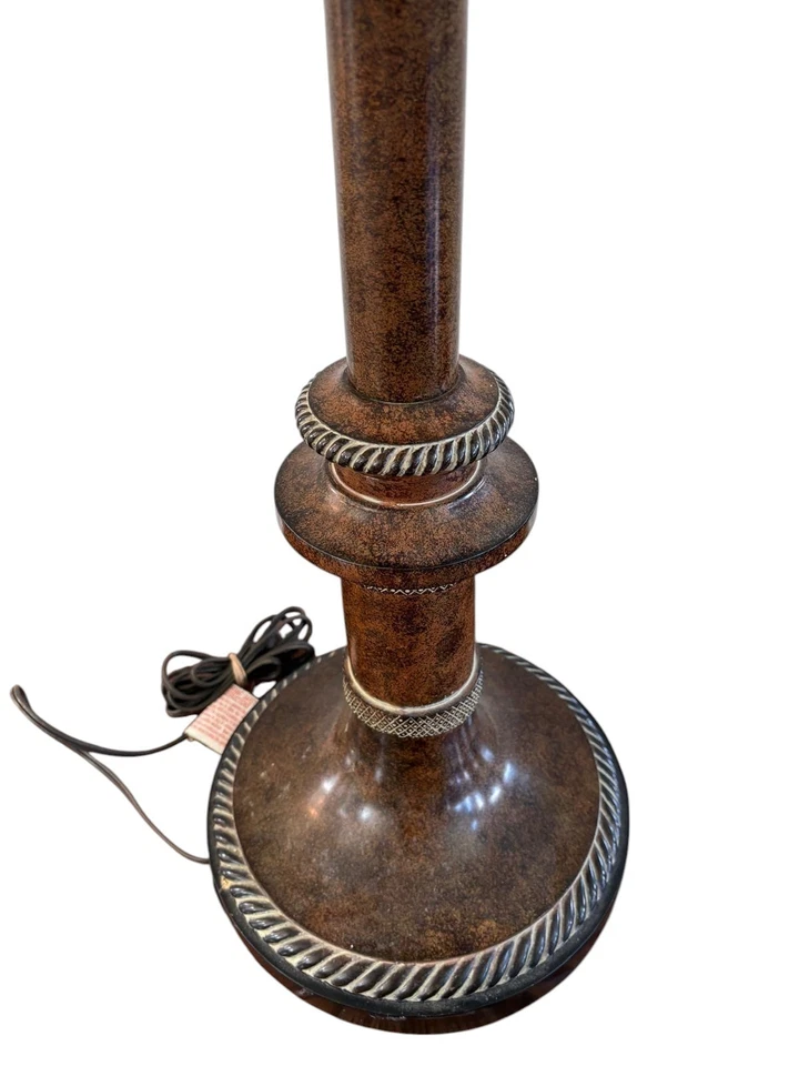 Lámpara de pie color bronce Foto 3 de 4