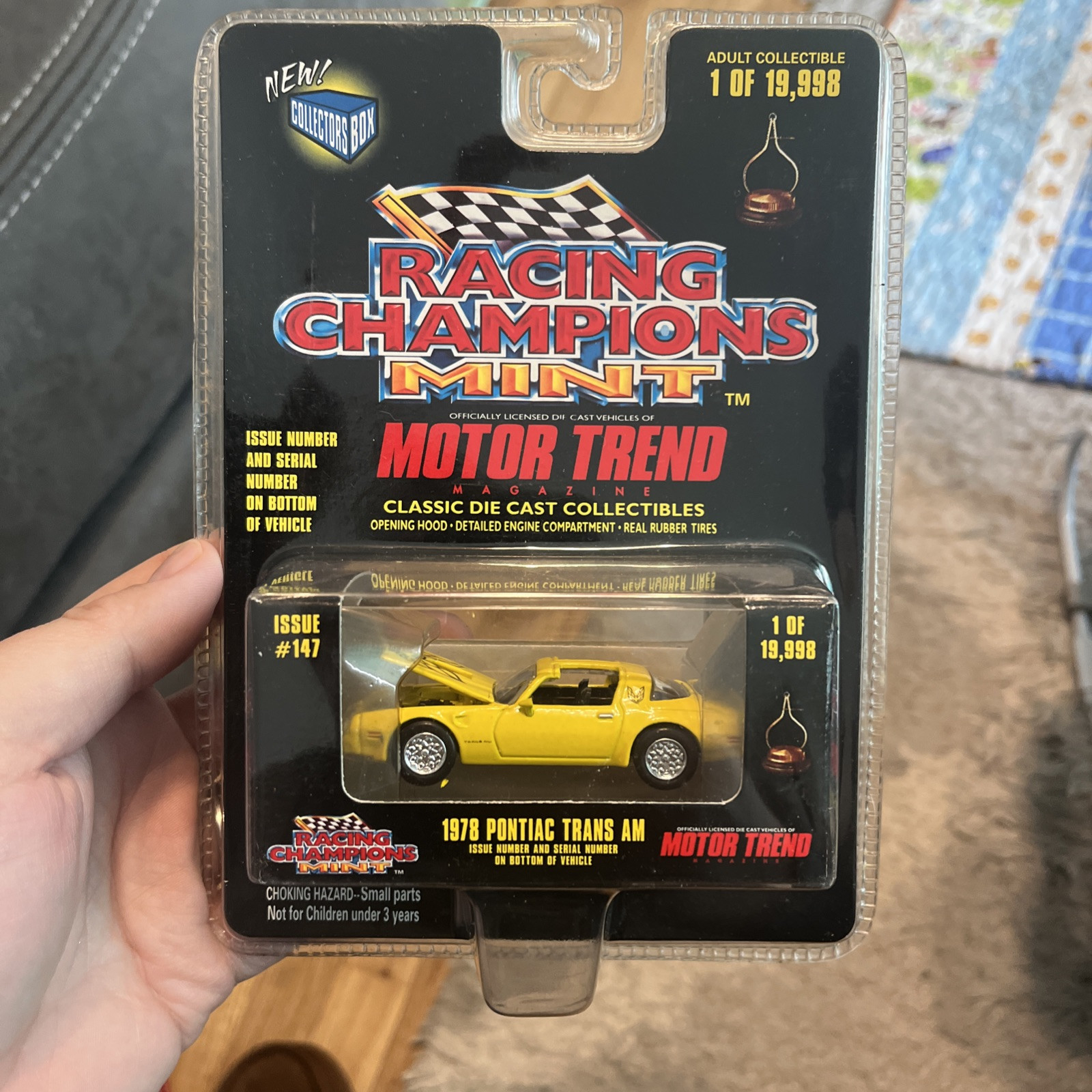 Racing Champions Mint Motor Trend Magazine #147 Yellow 1978 Pontiac Trans Am 