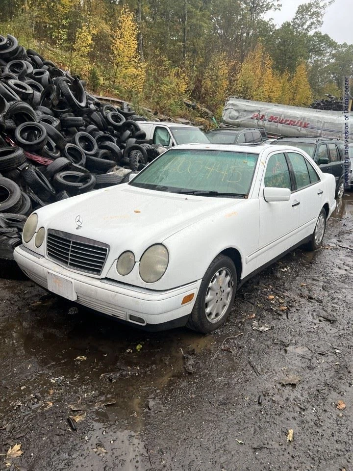 Guardabarros derecho pasajero 210 tipo E430 compatible con 96-99 MERCEDES CLASE E 36500 Foto 2 de 4