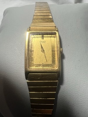 Seiko Vintage TANK, 17 X 22 Mm,2020-5880,W/R,St/Steel, ladies Watch, adjustable