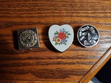 (3) Boîtes à pilules assorties/formes/tailles