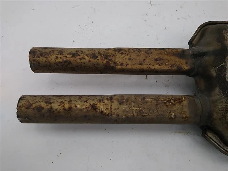 Silenciador de escape medio BMW 745i E65 2003 2004 2005 2006 2007 2008 Foto 2 de 4