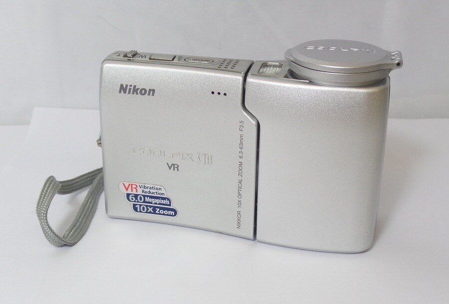 Nikon COOLPIX S10 6.0MP Digital Camera - Silver for sale Nikon COOLPIX S10 6.0MP Digital Camera - Silver for sale