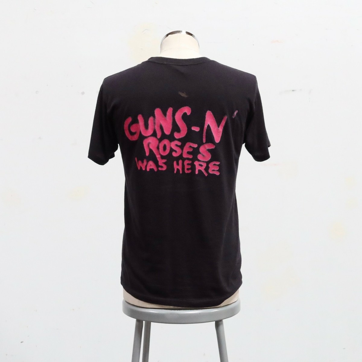 ガンズ アンド ローゼス 1987ツアー Tシャツ L ガンズ アンド ローゼス 1987ツアー Tシャツ L - メルカリ