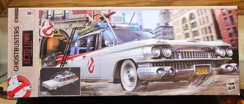 2024 Ghostbusters Plasma Series Ecto-1 (1984) 3.75" 1/18 Scale - Picture 6 of 6