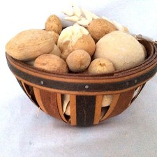 Longaberger Basket Signature Weave & 15 ounce Potpourri EUC