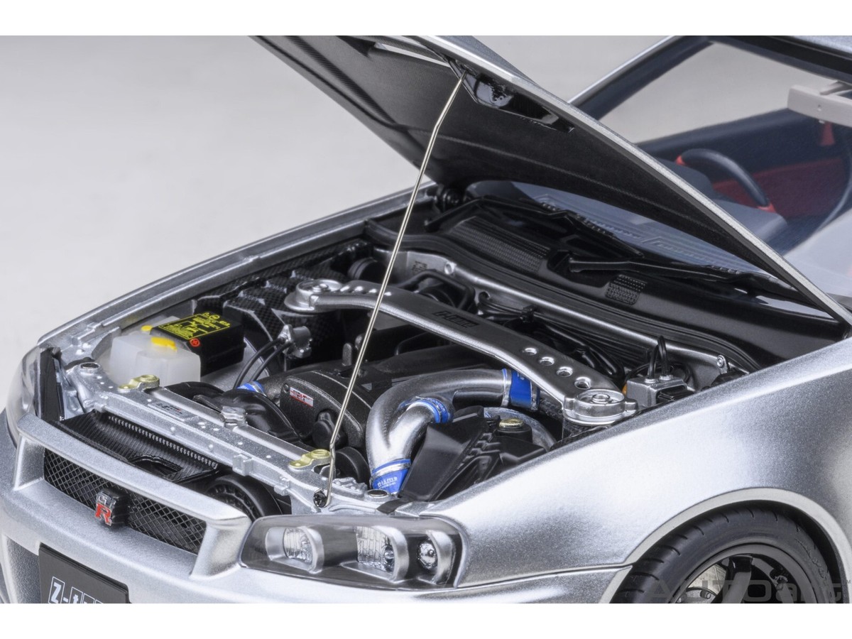 NISSAN NISMO R34 GT-R Z-TUNE RHD SILVER 1/18 MODEL CAR