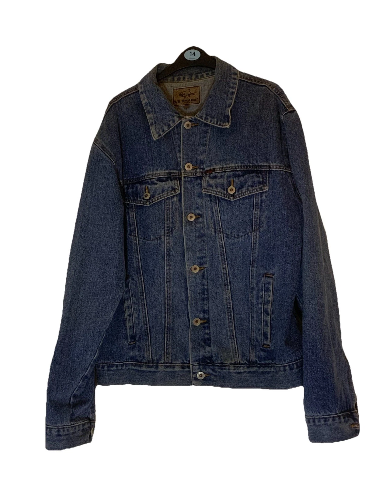 Le Shark Men’s Vintage Denim Jacket Size M Blue Button Up Long Sleeve Cotton