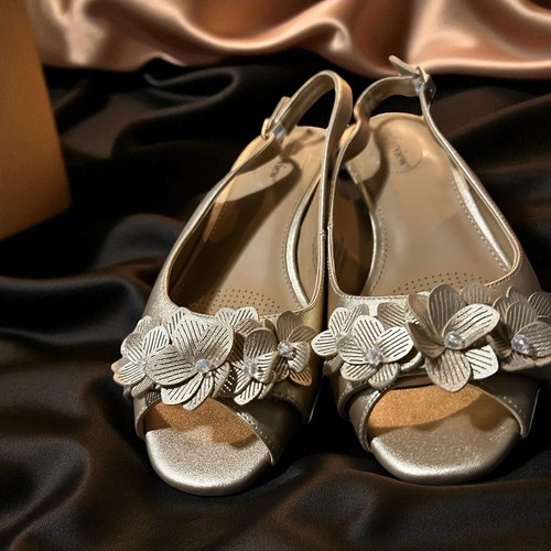 Comfortview Damen-Sandalen mit Fersenriemen beige taupe Größe 9 W Pedale und Perlen - Bild 12 von 12