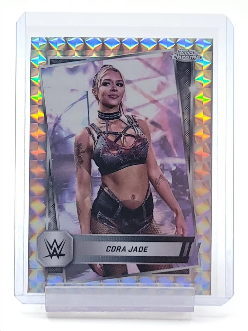 CORA JADE 2025 TOPPS CHROME WWE GEOMETRIC REFRACTOR NXT #136 Q4048