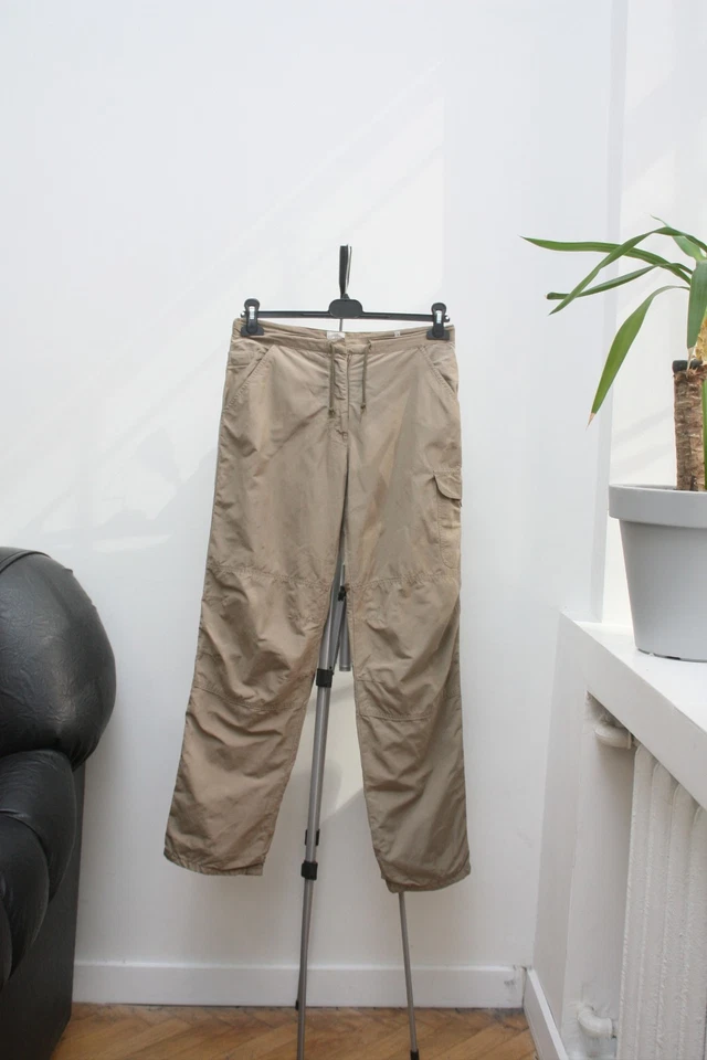 Pantalones cargo Armani Jeans vintage de nailon beige US4 Foto 2 de 4