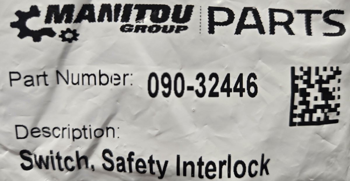 ●LOGIK Mustang Mfg Skid Steer Loader 090-32446 Interlock Switch
