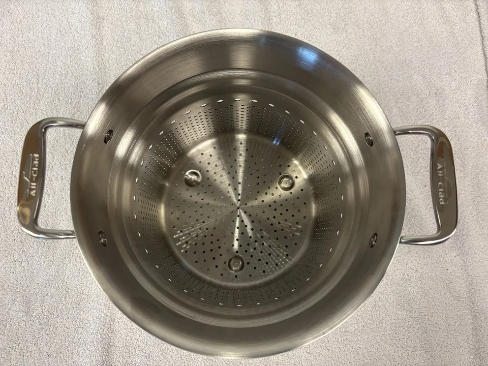 All Clad Stanless Steel Pasta Insert #3707-I D - Image 2 of 4