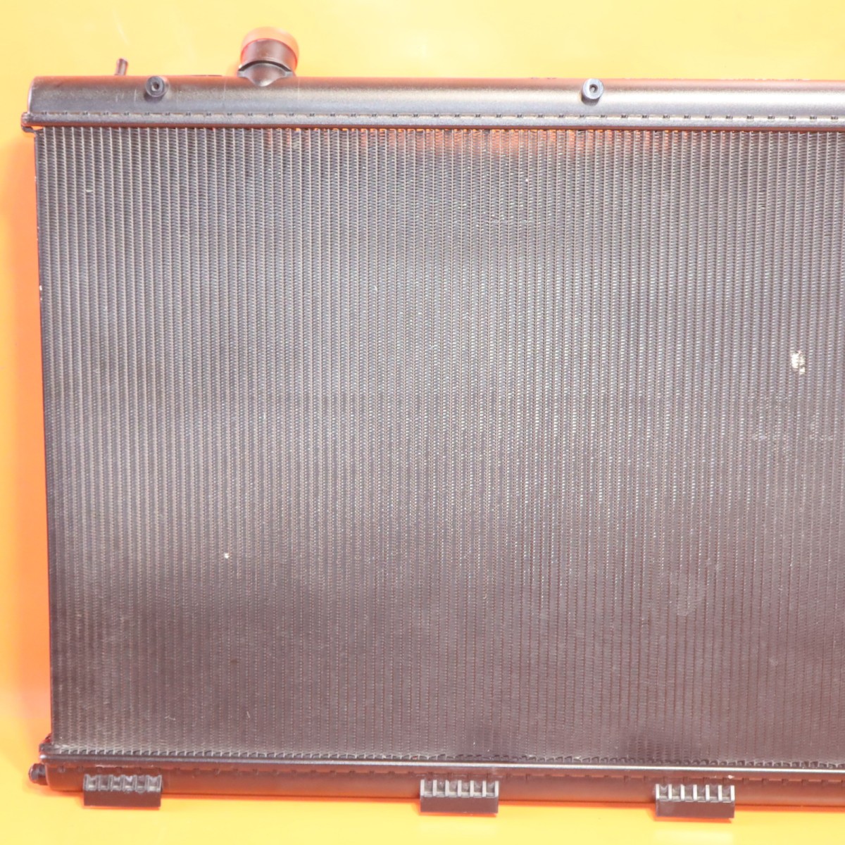 FERRARI PORTOFINO F164 RADIATOR 2020 2021 2022 2023 336011 OEM