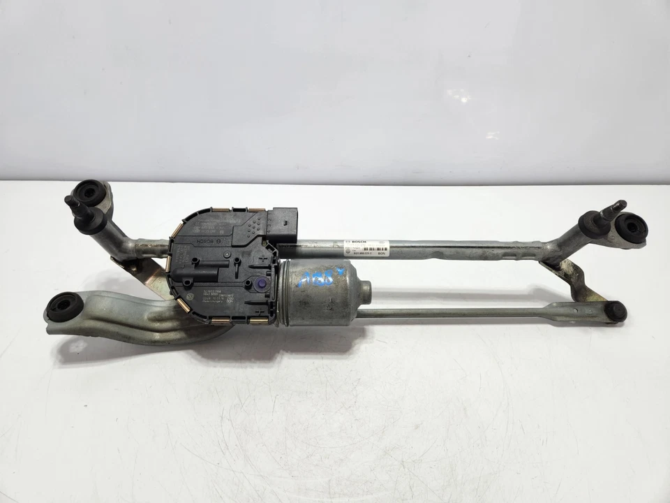 ✅ Conjunto de motor brazo de acoplamiento limpiaparabrisas Volkswagen Golf R 2015-2021 OEM Foto 2 de 4