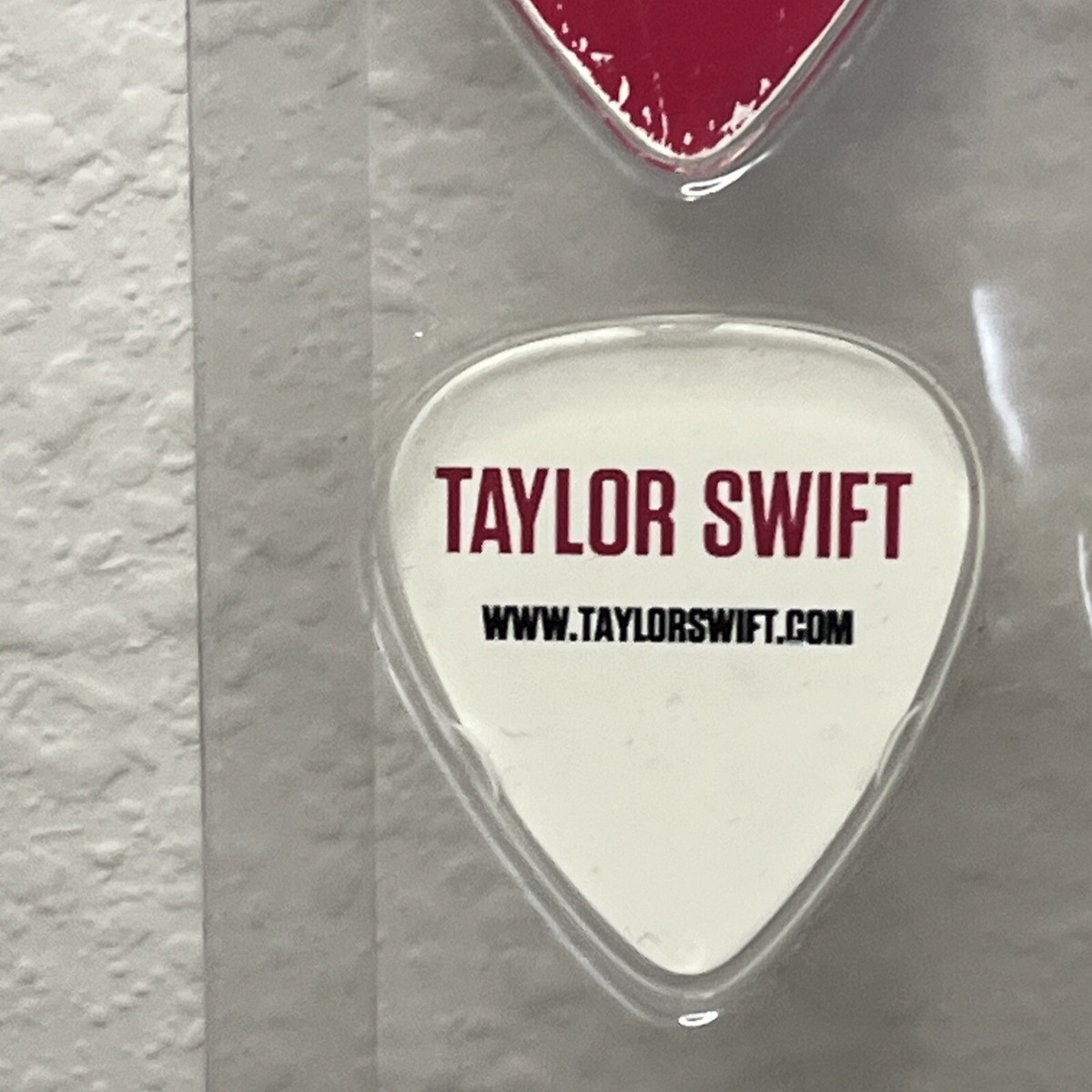 2012 Official Taylor Swift The Red Tour Guitar Pick Set FM785 | eBay