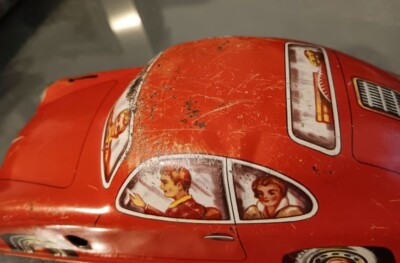 ANCIENNE VOITURE TOLE JOUET JOUSTRA PORSCHE A CLE MECANISME ANNEES 50