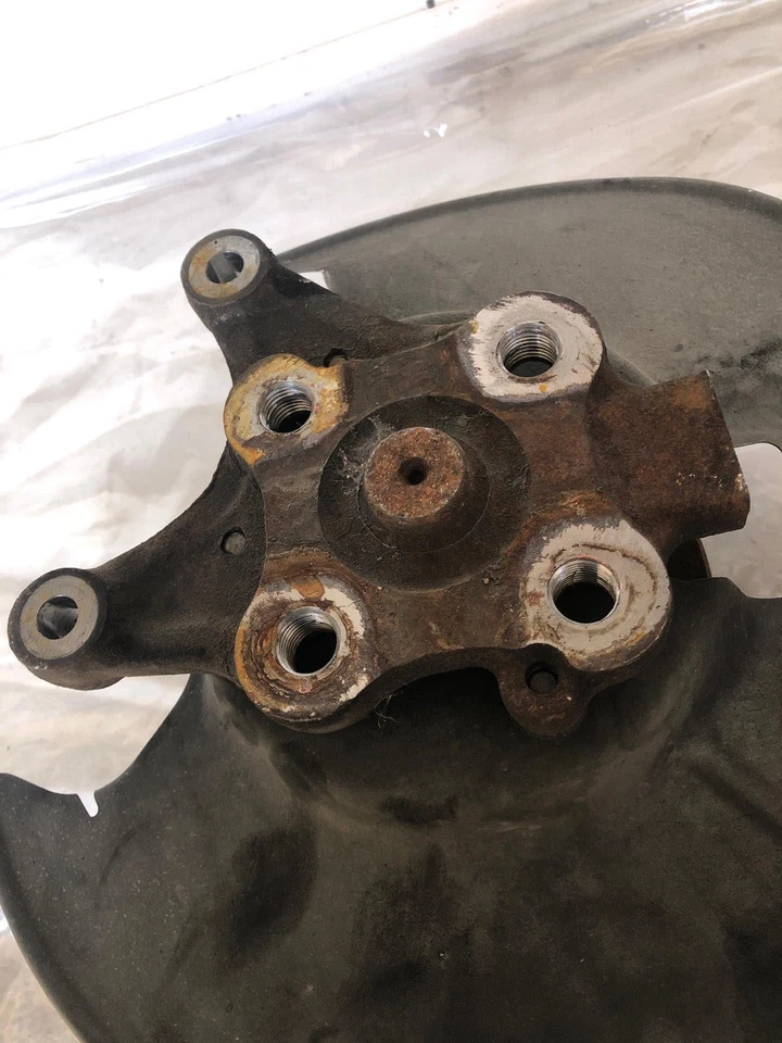 Ford Fusion Sel 2006-2012 eje de dirección trasera nudillo con buje pasajero derecho Foto 4 de 4