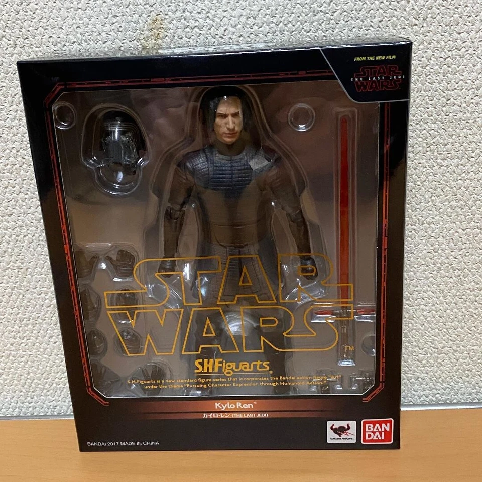 S.H. Figura Bandai Figuarts Kylo Ren & Rey Star Wars THE LAST JEDI "Excelente" Foto 4 de 4