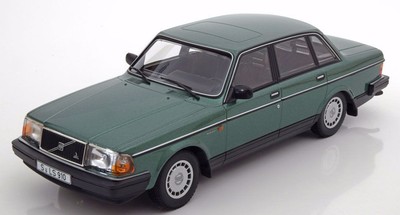 MINICHAMPS 1986 Volvo 240 GL Metallic-Green 1:18*New! | eBay