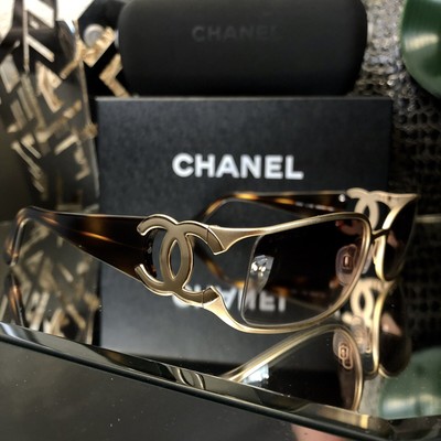 vintage chanel frames