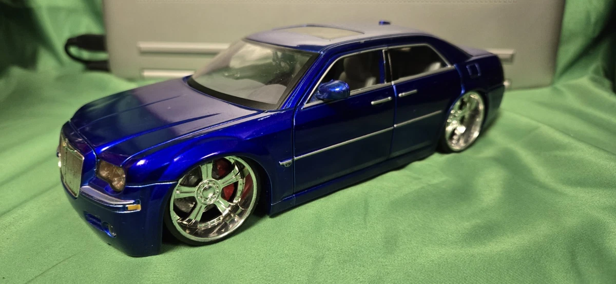 Jada Toys Chrysler 1:24 Diecast & Toy Vehicles for sale - eBay