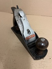 Vintage Stanley Bailey No 4 Smoothing Plane Woodworking Carpenter Old Tool