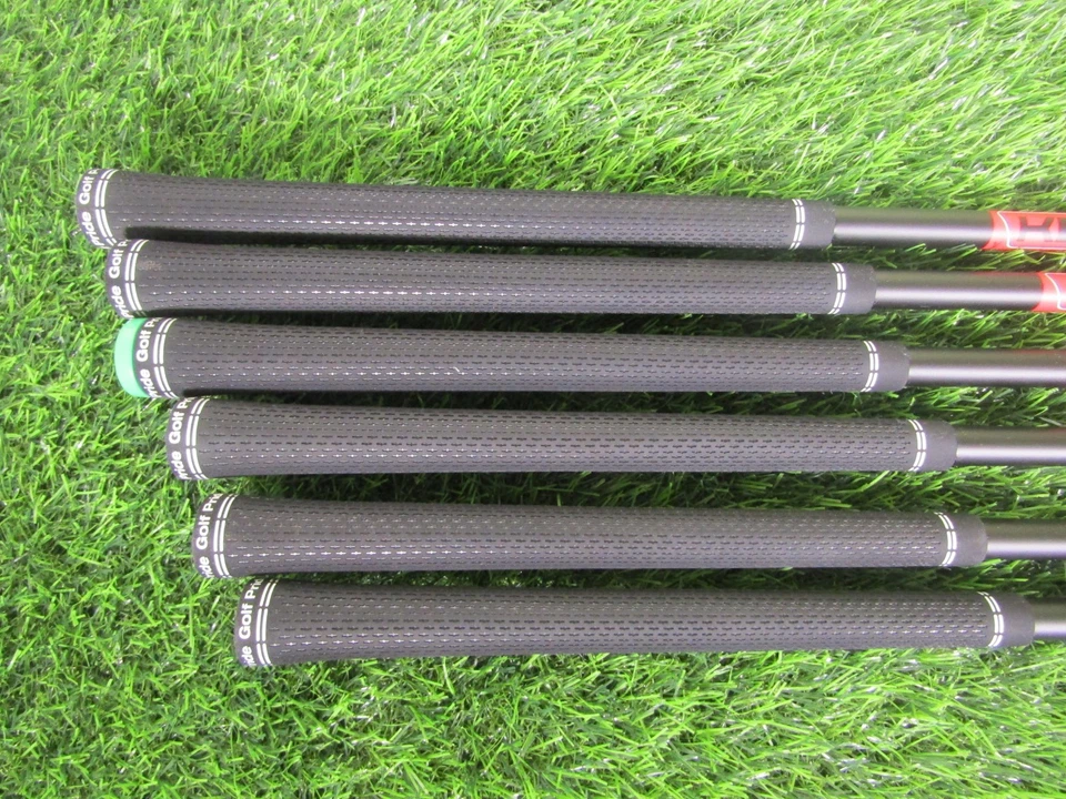 New LH Srixon ZXi4 iron set, 5-AW, Dynamic KBS TGI 60, Regular, Graphite, Std - Image 3 of 3