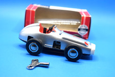 VINTAGE DIECAST SCHUCO WIND UP MICRO-RACER #1043 MERCEDES-BENZ IN MINT CONDITION