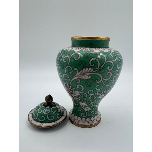 Vintage Chinese Cloisonné Ginger Jar Green Floral Enamel Brass Lidded Vase 6” - Picture 2 of 9