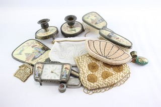 Women's Vanity Items Antique Vintage Accessories East Asian Style/ Beadwork