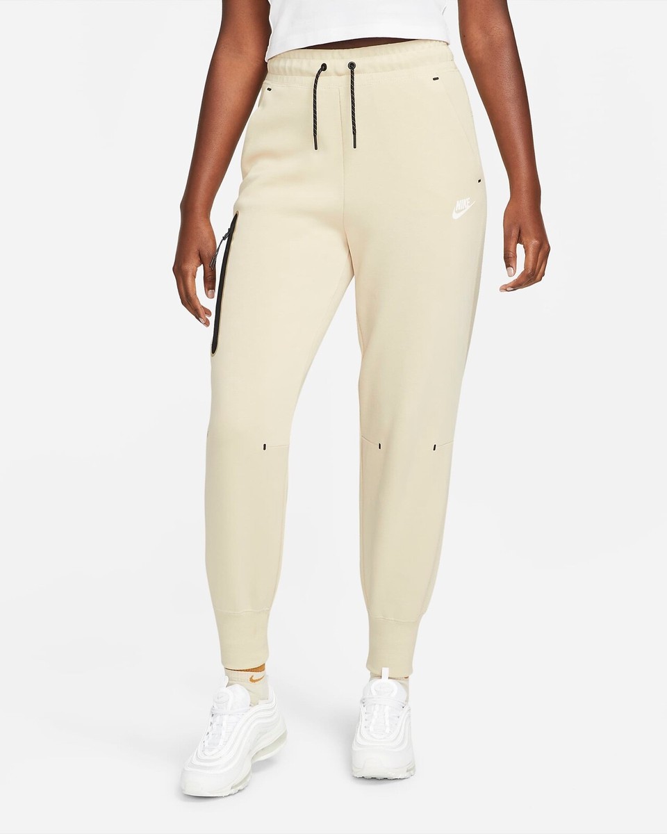 cream tech fleece bottoms