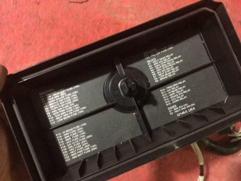 08 Holiday Rambler Endeavor RV Motorhome DASHBOARD Dash Relay Fuse