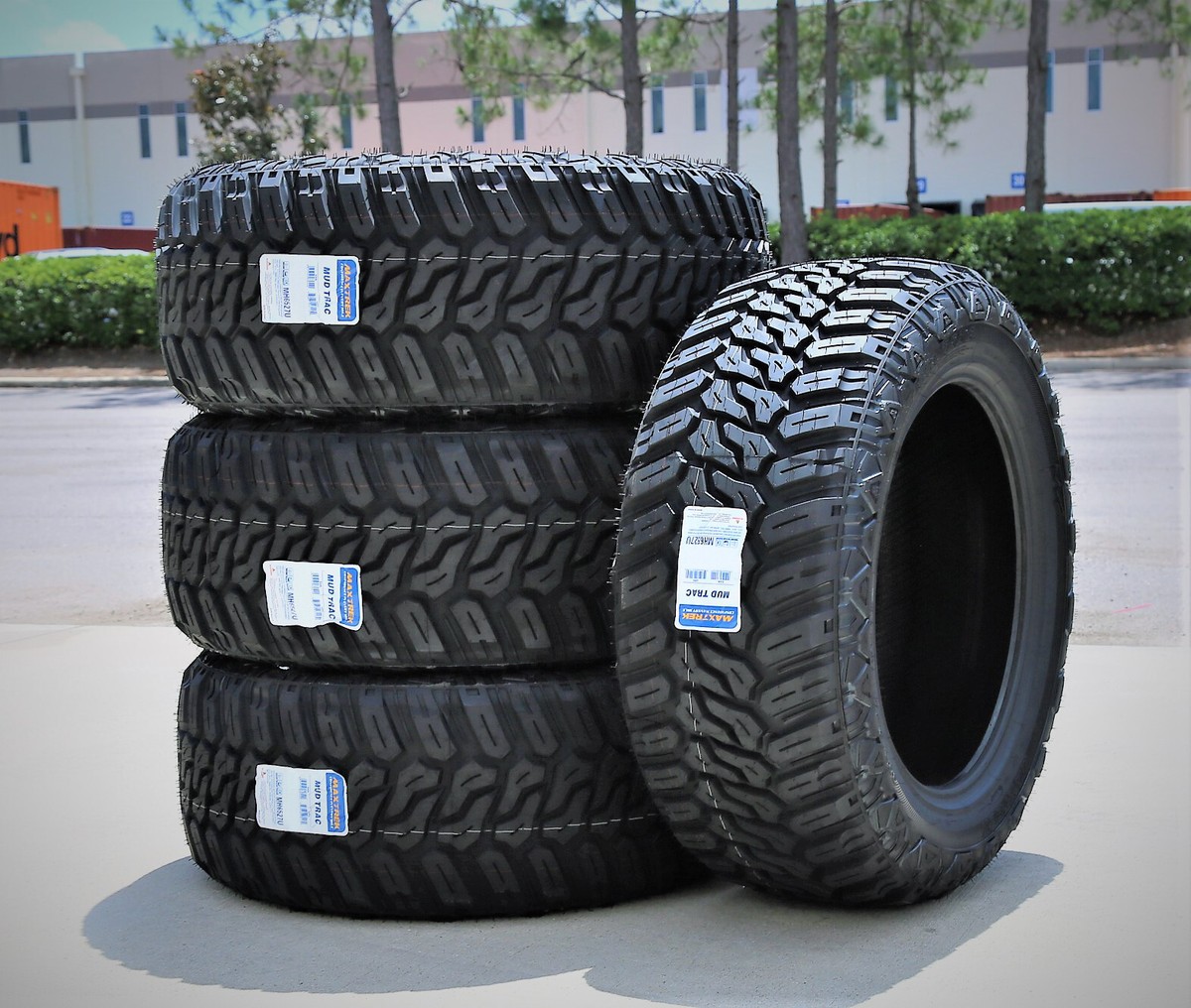 4 Tires LT 285/70R17 121/118Q Load D 8 Ply Maxtrek Mud Trac MT M/T