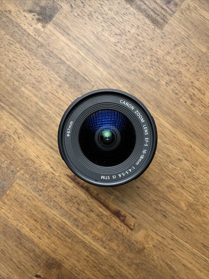 Canon 10-18mm f/4.5-5.6 is STM - Image 2 of 2