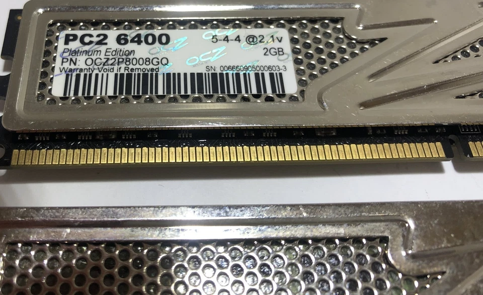 OCZ Platinum Edition 4GB (2x2GB) DDR2 OCZ2P10664GK PC2 8500 - Image 2 of 3