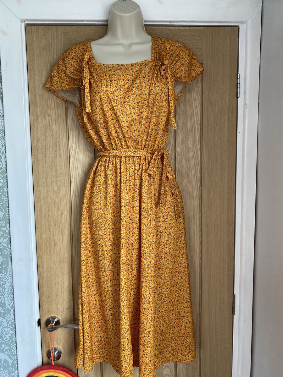 70s 80s Vintage Ditsy Floral Summer Midi Dress, WW2 Vibes! So