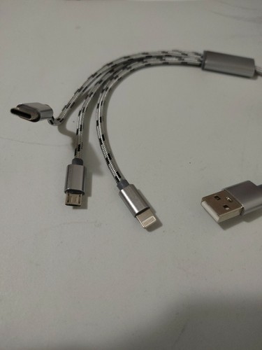 Usb 3.0 To 3 Tip Universal Charging & Data Cables 3 Cord Pack -1ft Cord Length - Picture 5 of 5