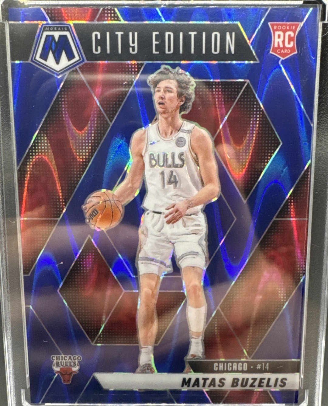 2024-25 Panini Mosaic #273 Matas Buzelis Blue Seismic Mosaic #/149