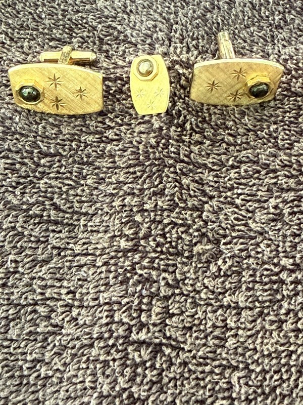 Vintage Gold Tone Cuff Link and Tie Tack Set with 3 Engraved Stars & Stone Inlay