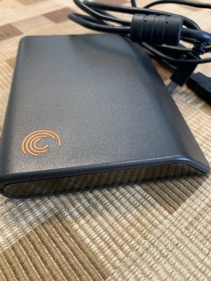 Seagate FreeAgent Go 250 GB 9NN2A2-500 USB 2.0 External Hard Drive Complete