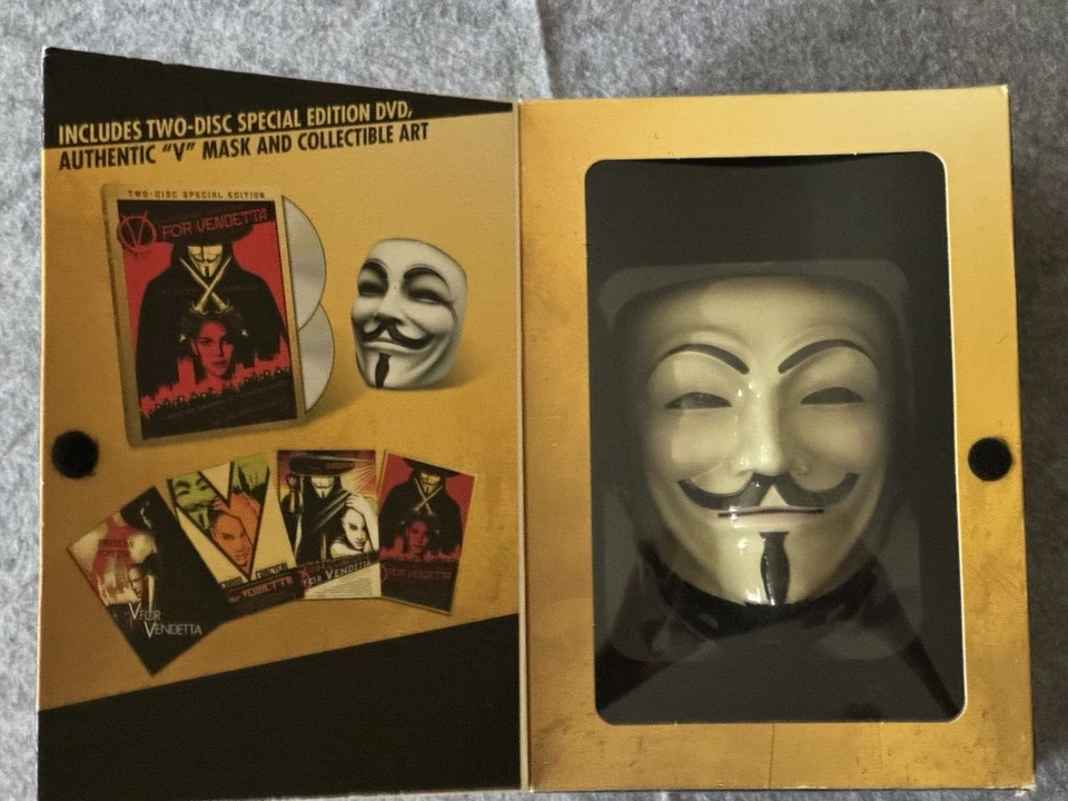 V for Vendetta: 2-Disc Collector's Edition w/ Mask Art Cards DVDs Slipcover rare - Image 4 of 4