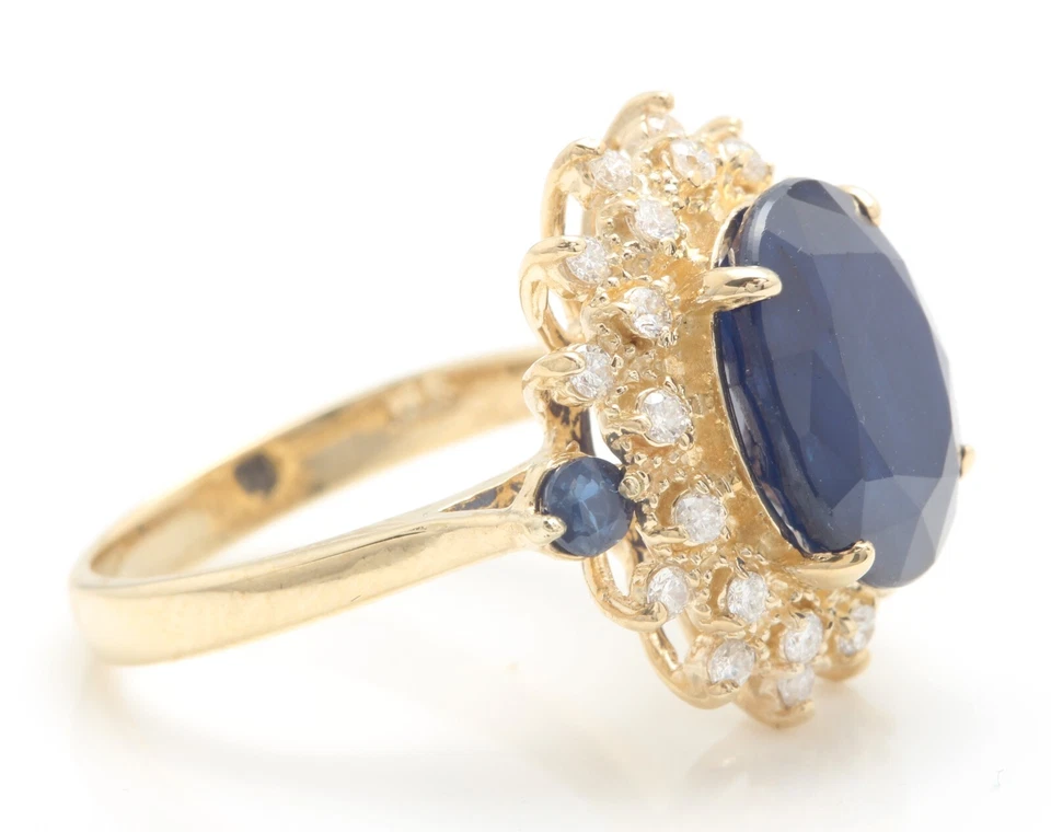 6.65 Carat Natural Sapphire and Diamonds in 14K Solid Yellow Gold Women’s Ring - Image 4 of 4