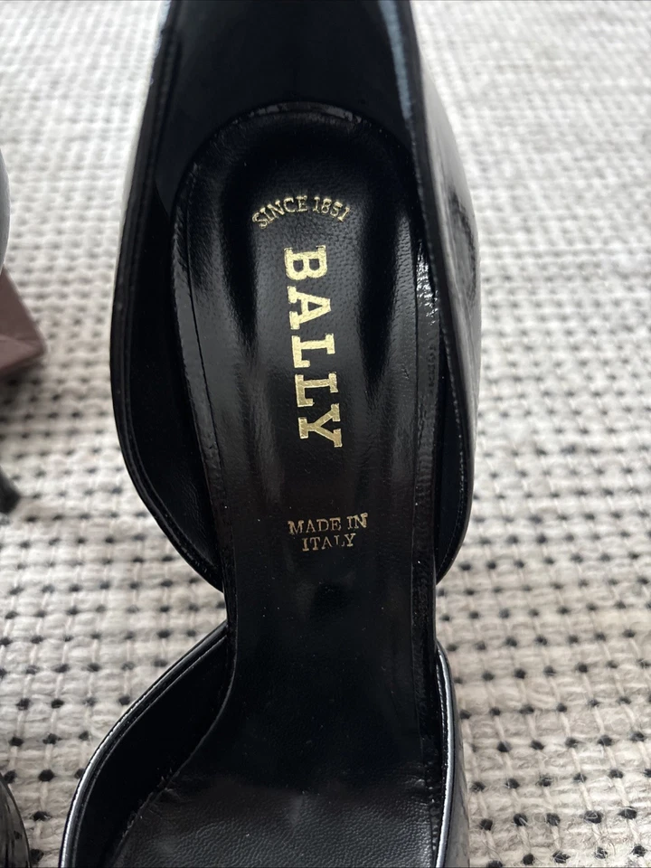 Bally Black Patent Leather Women's Heels, Size 40 with Original Dust Bag - image 4 of 4