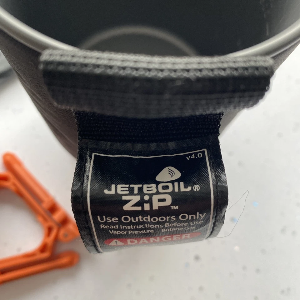 JETBOIL ZIP.NEW.Camping Stove (Carbon) British Army.  - Image 4 of 4