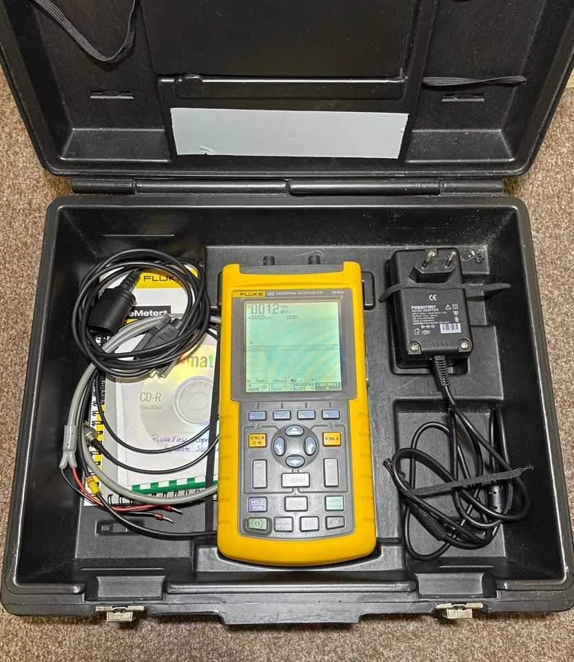 fluke 123 industrial scopemeter - Image 2 of 4
