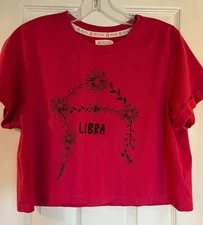 Cute Women's Libra T-shirt Size Medium-Soft!