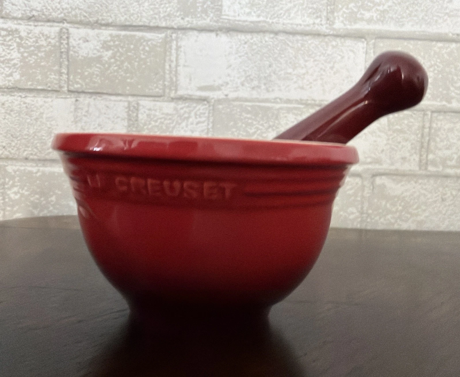 Le Creuset Stoneware Mortar and Pestle Deep Crimson Red Kitchen Tool EUC
Opens in a new window or ta