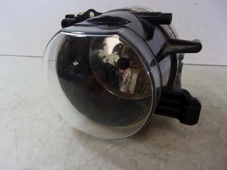 Luz antiniebla halógena derecha pasajero BMW 7-series 750i/760i/Alpina B7 2006-2008 OEM Foto 4 de 4